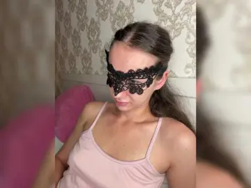 Bongacams Sex Chat of U-Moni