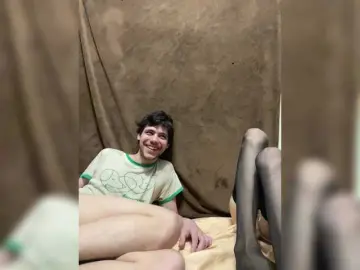 Bongacams Adult Webcams of Emmalove13