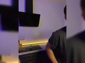 Bongacams Watch Live Sex Cams of mia-max