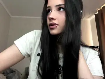 Bongacams Watch Live Sex Cams of ArlaReily