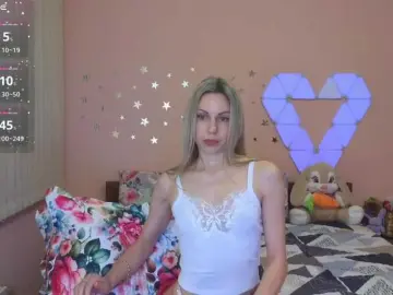 Bongacams Best live sex cam show of --LiMoNaDiK--