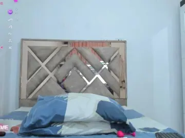 Bongacams Live Porn of CuteLatinax