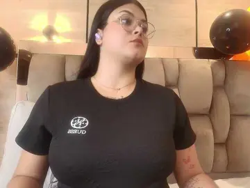 Bongacams Sex Cam of ImMou