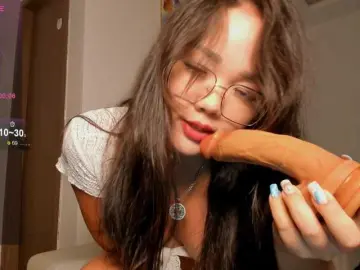 Bongacams Adult Webcam of azur-moon