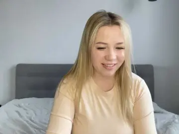 Bongacams Live Porn of AlyraSun