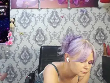 Bongacams Watch Live Sex Cams of Little-letti