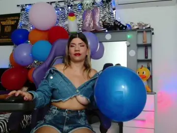 Bongacams Sex Cam of hot-sexy-bunny