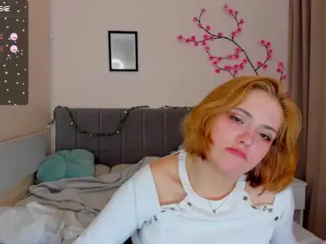 Bongacams Watch Live Sex Cams of DellaRowwe