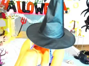 Bongacams Adult Webcams of DellaRowwe