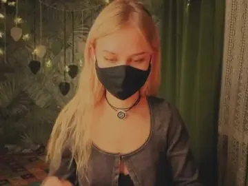 Bongacams Best live sex cam show of Meeeeow