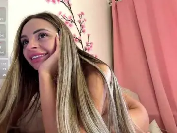 Bongacams Nude Webcam of cutetella