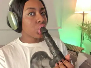 Bongacams Free Porn Cam of Kendallbleer