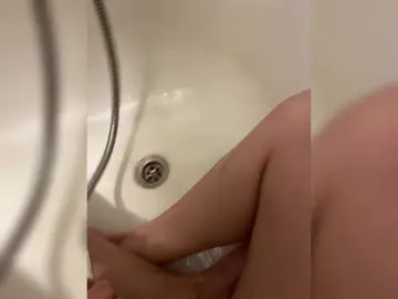 Bongacams Watch Live Sex Cams of Kira-36