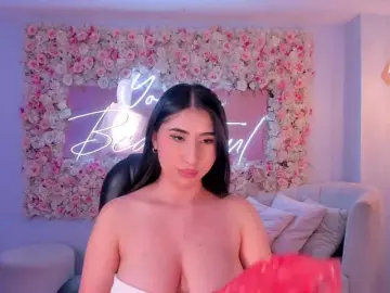Bongacams Best live sex cam show of MayaMoretti