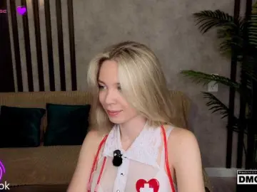 Bongacams Watch Live Sex Cams of Hollywww