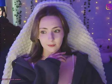 Bongacams Watch Live Sex Cams of LollyGirlMoon