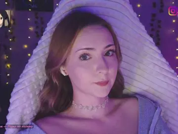 Bongacams Live Sex of LollyGirlMoon