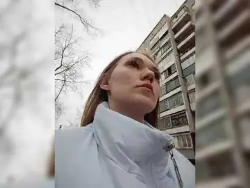 Bongacams Watch Live Sex Cams of Kisa75