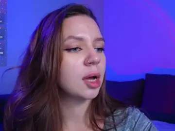 Bongacams Nude Webcam of KiraBriis