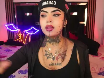 Bongacams Free Porn Cam of Nikiniki001