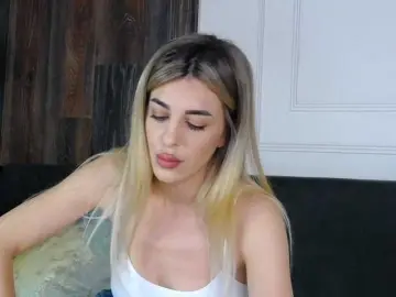 Bongacams Watch Live Sex Cams of IvyLustt