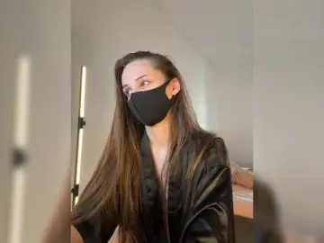 Bongacams Private Sex Chat of SweetIra