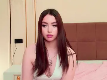 Bongacams Free Porn Cam of maddieperezzz