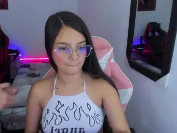 Bongacams Adult Webcam of room-kitty