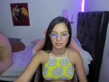 Bongacams Sex Cam of room-kitty