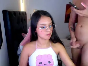 Bongacams Best Webcam of room-kitty