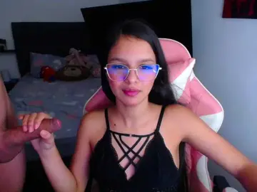 Bongacams Best Webcam of room-kitty