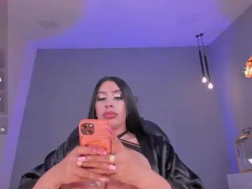 Bongacams Free Live Porn of LeahLombardi