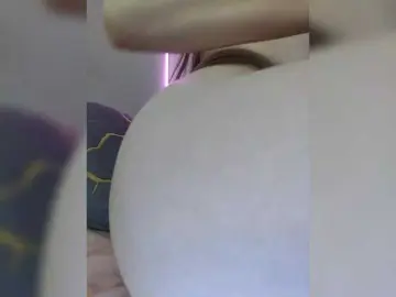 Bongacams Nude Webcam of -Barbie-Size-