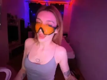 Bongacams Best live sex cam show of tacti-control