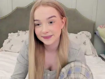 Bongacams Adult Video Chat of MeowMia