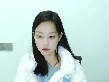 Bongacams Watch Live Sex Cams of Selinababy99