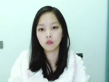 Bongacams Watch Live Sex Cams of Selinababy99