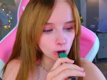 Bongacams Adult Webcams of b4by-lol1