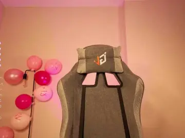 Bongacams Adult Webcam of Pussy-Pikmi