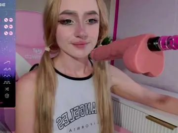 Bongacams Adult Webcam of LeonaEviann