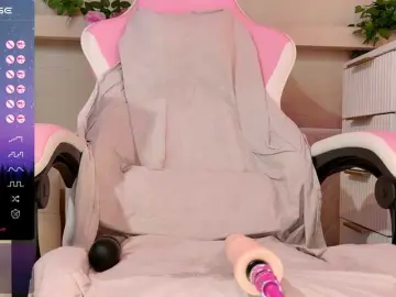 Bongacams Sex Cam of LeonaEviann