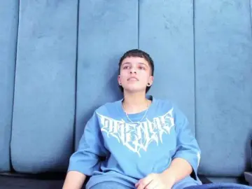 Bongacams Best live sex cam show of MeganThompson