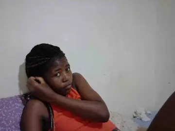 Bongacams Nude Webcam of sweet-tatiana