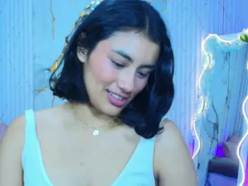 Bongacams Live Sex of PEACHY-TAY