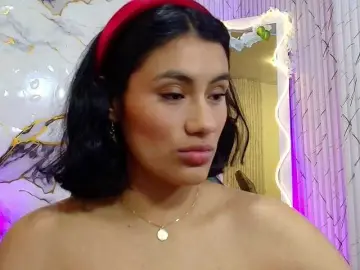 Bongacams Adult Webcam of PEACHY-TAY