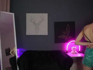Bongacams Live Sex Cam of Zoenica