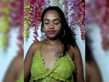 Bongacams Adult Webcam of Julianna-1