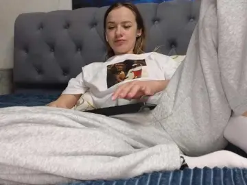 Bongacams Watch Live Sex Cams of -Sexyhotangel-