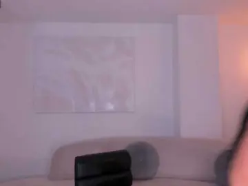 Bongacams Watch Live Sex Cams of EmyLourens