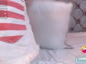 Bongacams Free Porn Cam of DulceeKitten